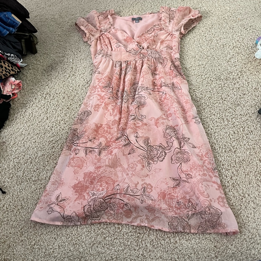 Pink floral short sleeve calf length dress never worn